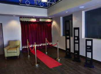 Theater Show