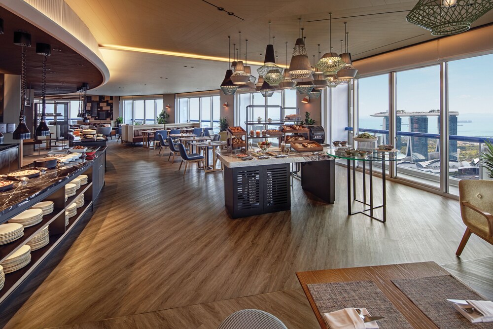 Executive Lounge