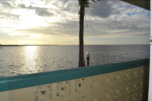 Beach/Ocean View
