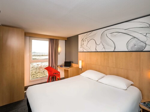 ibis Roscoff bord de mer