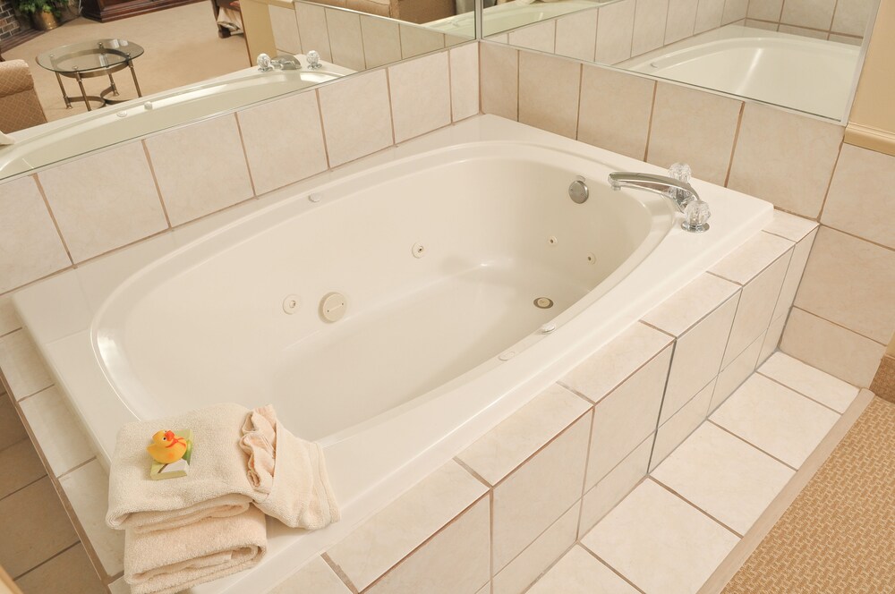 Jetted Tub