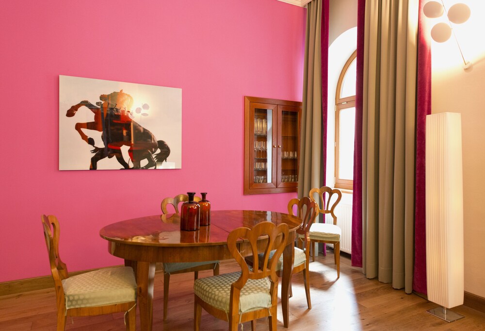 Executive-Lounge