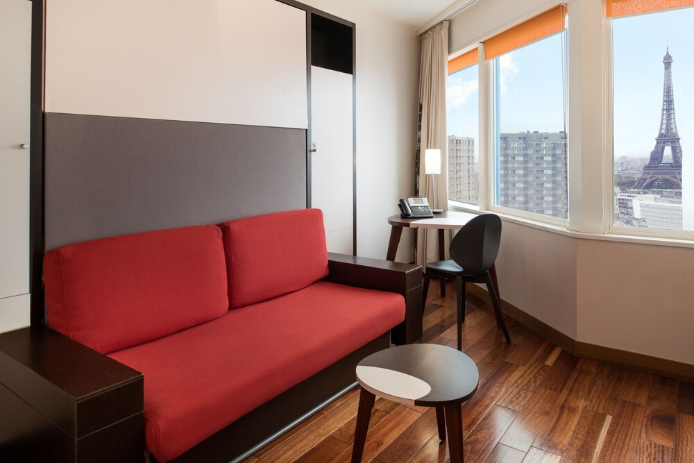 Chambre (Studio, avec vue, dans la tour (Eiffel Tower View 2 people))