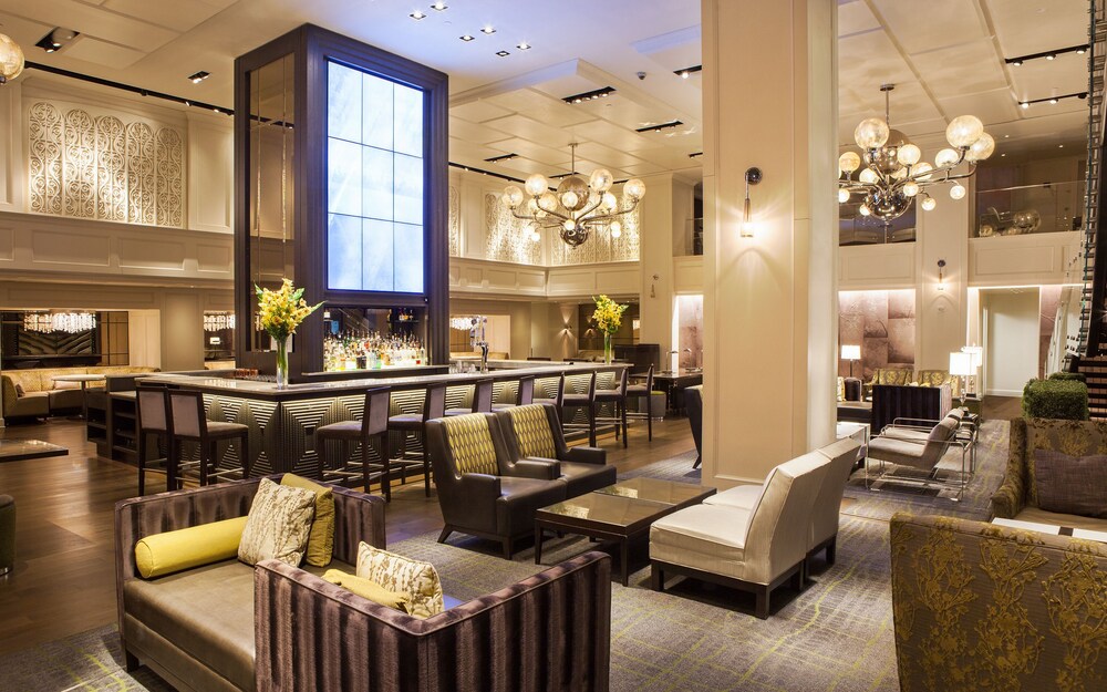 Hotel Lounge