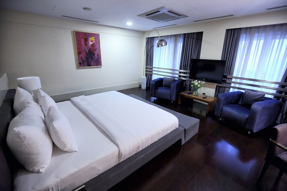 Guestroom