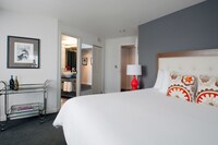 Superior Suite, Accessible