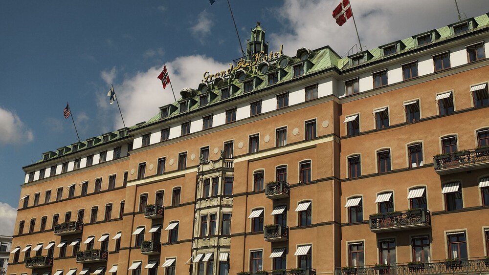 Hotel Front
