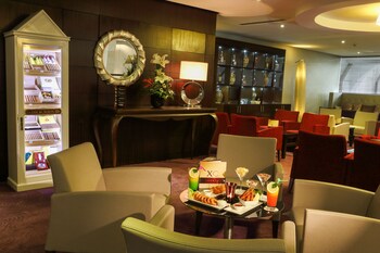 Hotel Front - Evening/Night