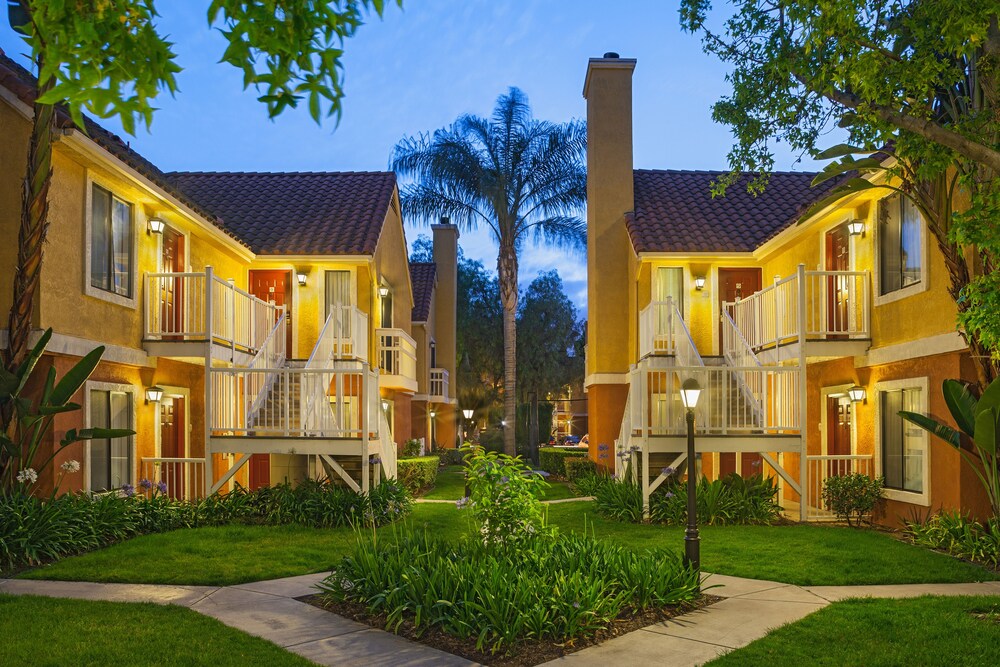 Courtyard View