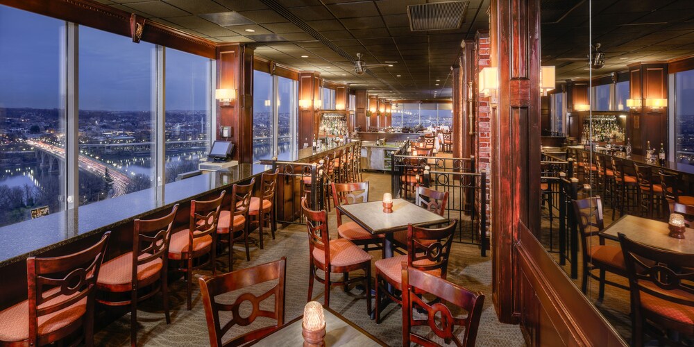 Hotel Lounge