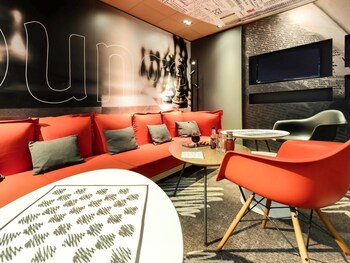 Hotel Bar