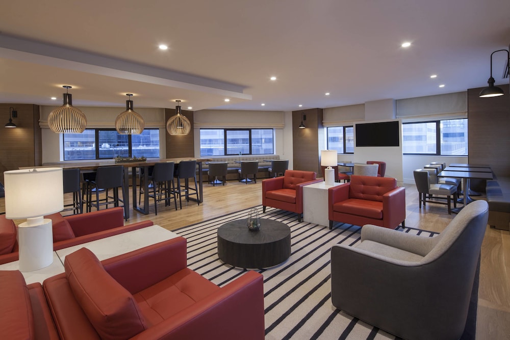 Executive Lounge
