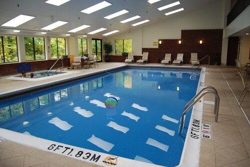Holiday Inn Express South Burlington, an IHG Hotel