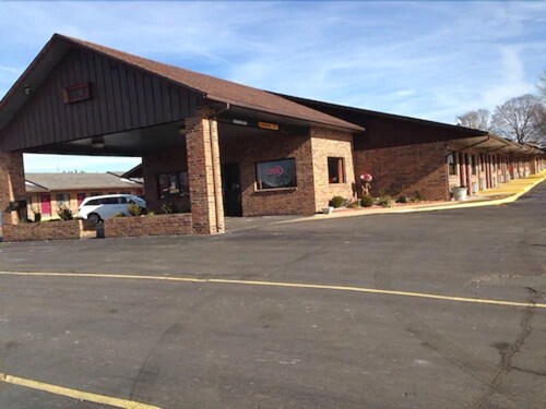 Royal Inn & Suites