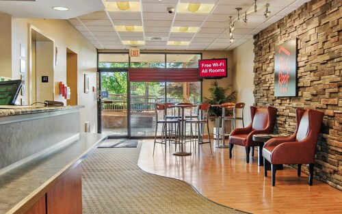 Red Roof Inn Cleveland Airport-Middleburg Heights