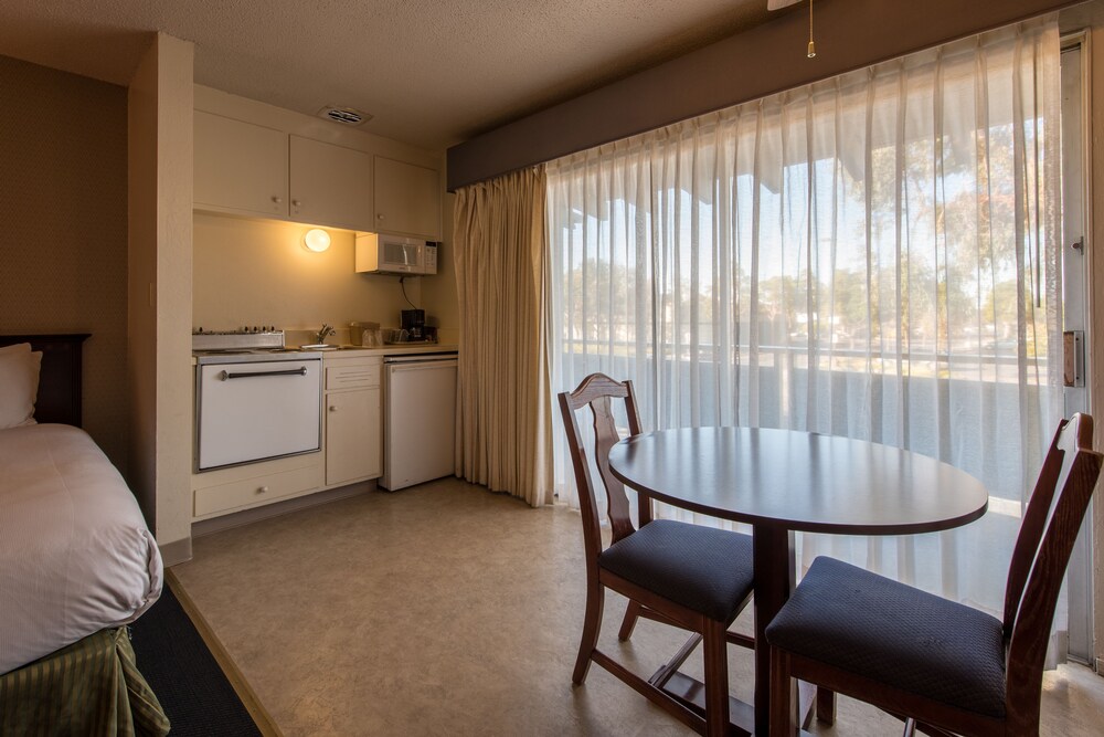 In-Room Kitchenette