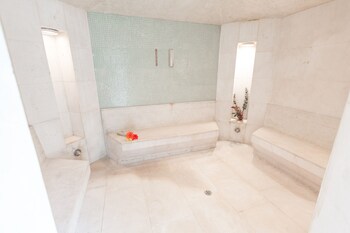 Steam Room
