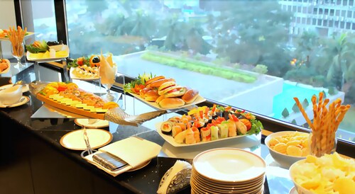 Executive Lounge