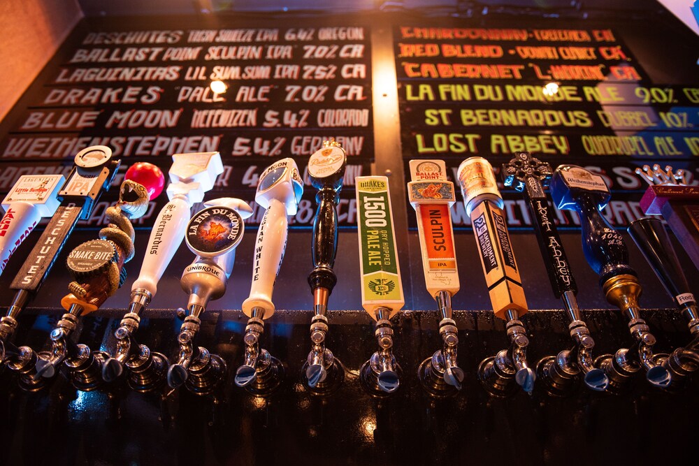 Sports Bar