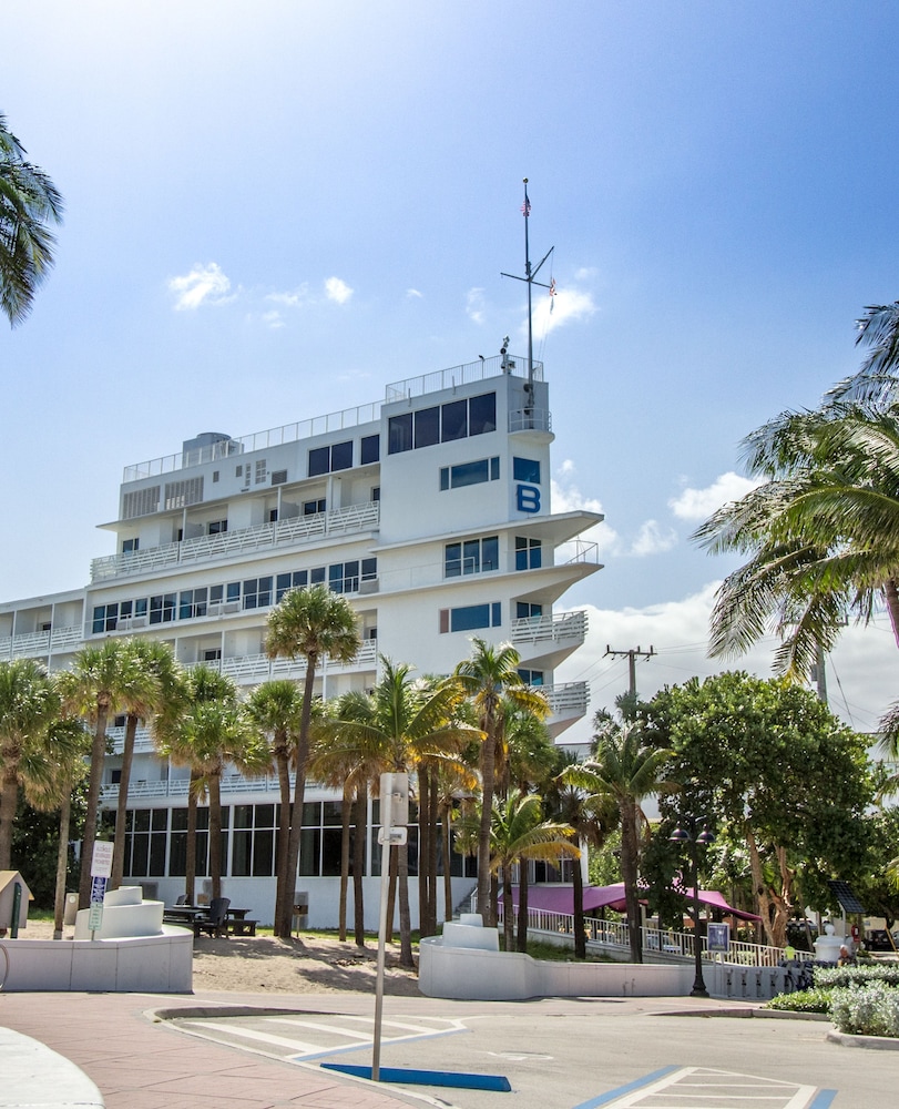 Exterior, B Ocean Resort