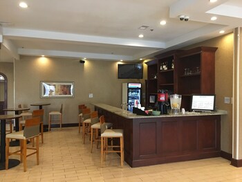 Hotel Lounge