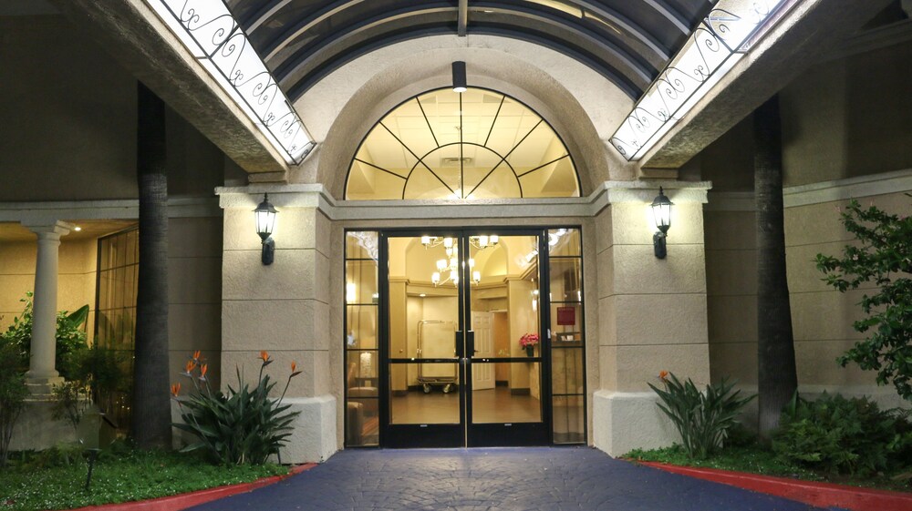 Hotel Front - Evening/Night