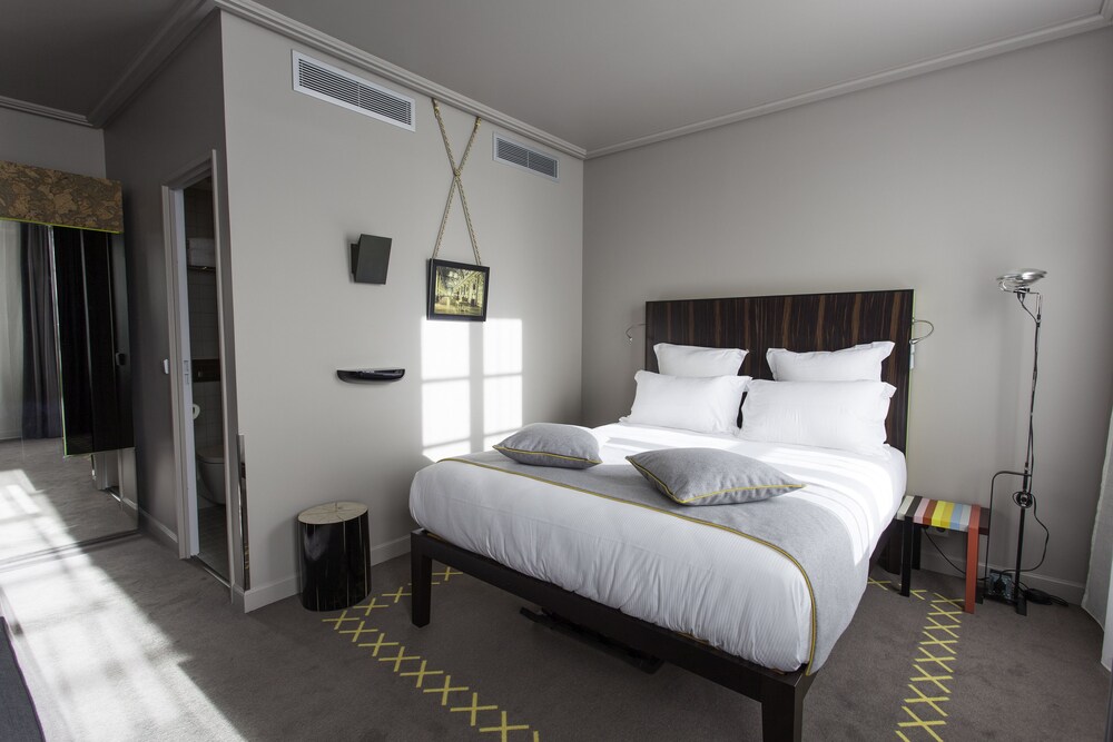 Guestroom