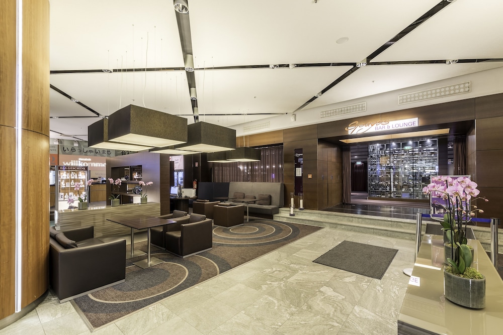Lobby-Lounge