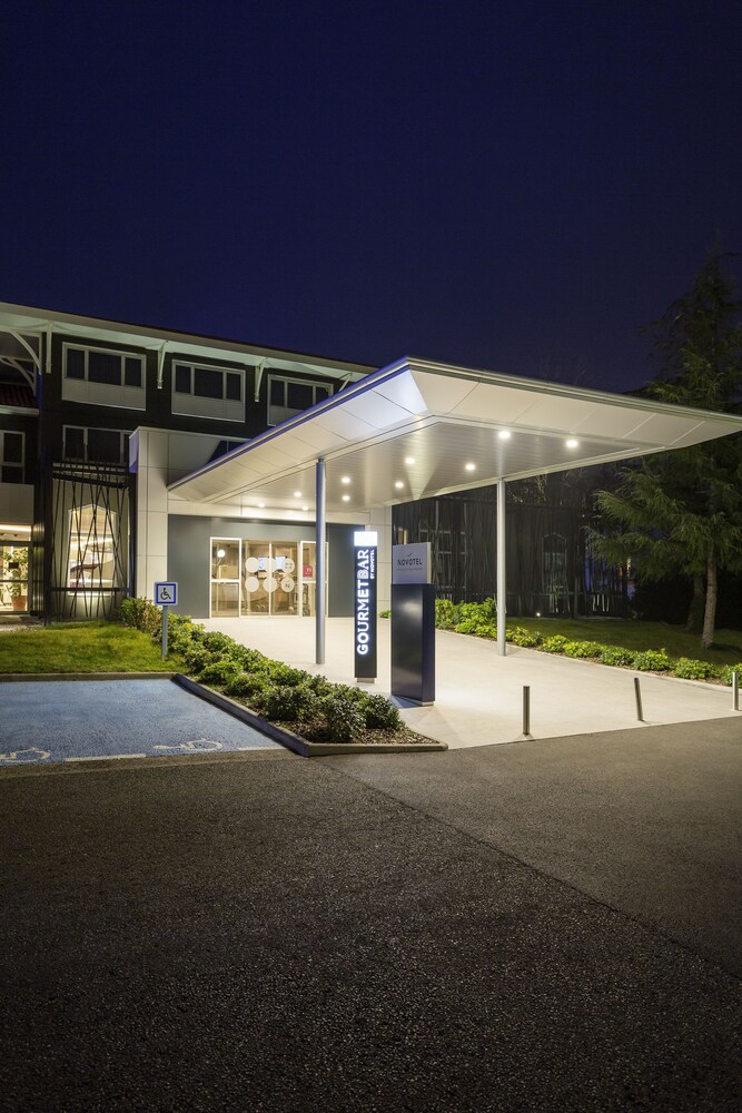 Hotel Front - Evening/Night