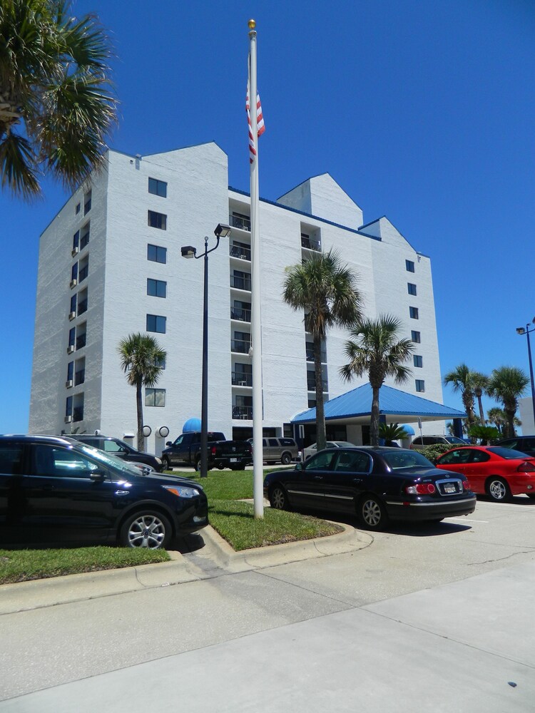 Hotel Front