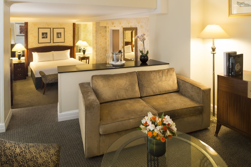 Guestroom