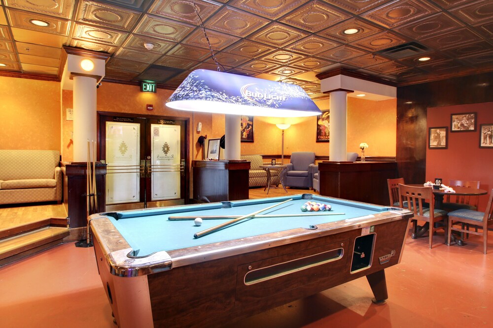 Hotel Lounge