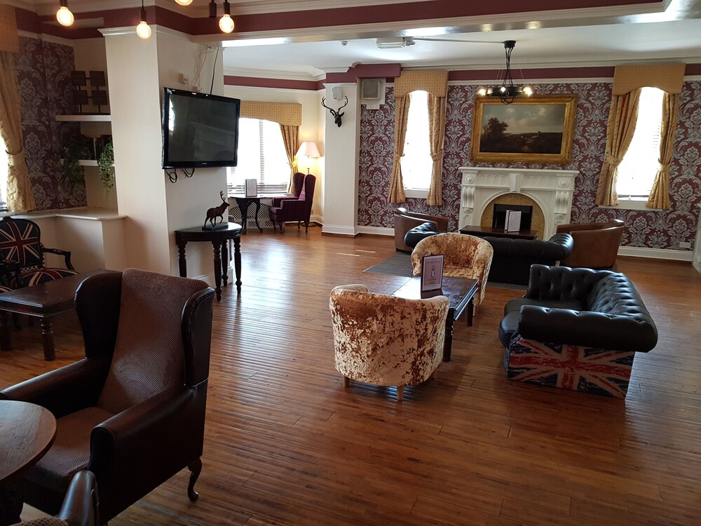 Hotel Lounge