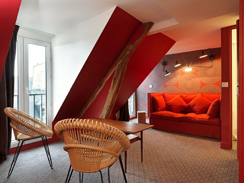 Guestroom