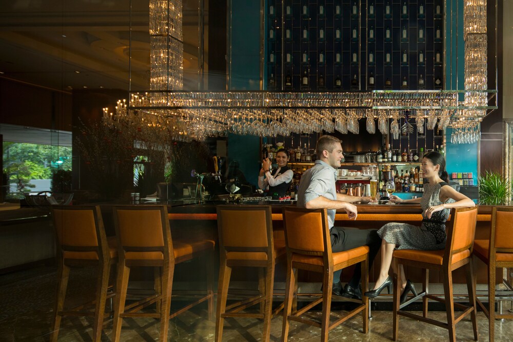 Hotel Bar