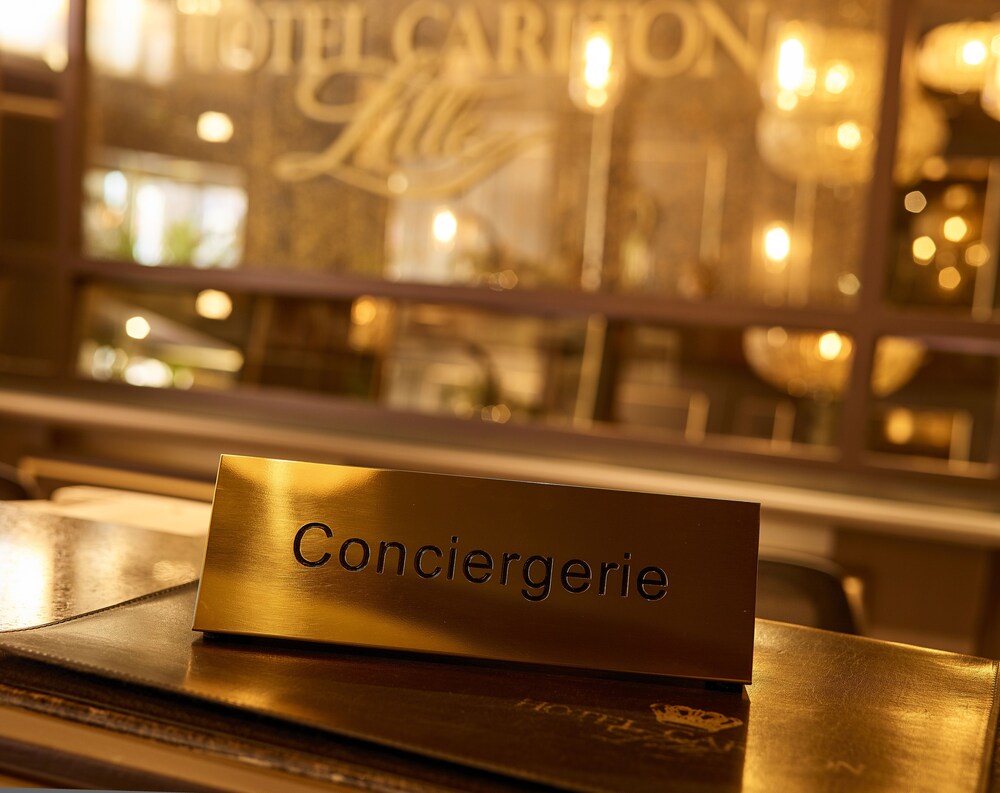 Concierge Desk