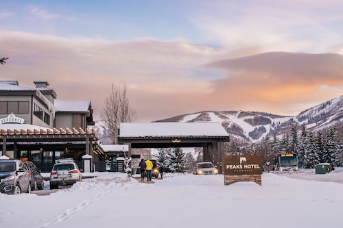 Park City Peaks Hotel