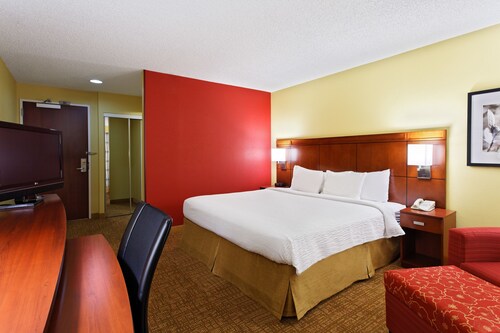 Courtyard by Marriott Houston Brookhollow