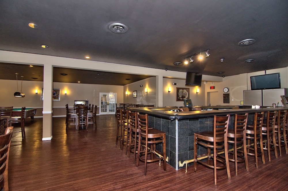 Hotel Bar
