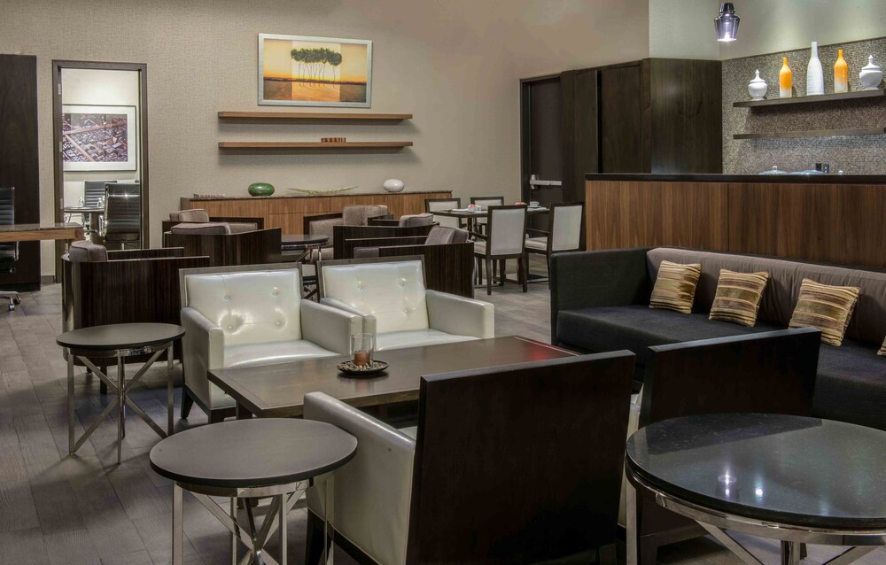 Executive Lounge