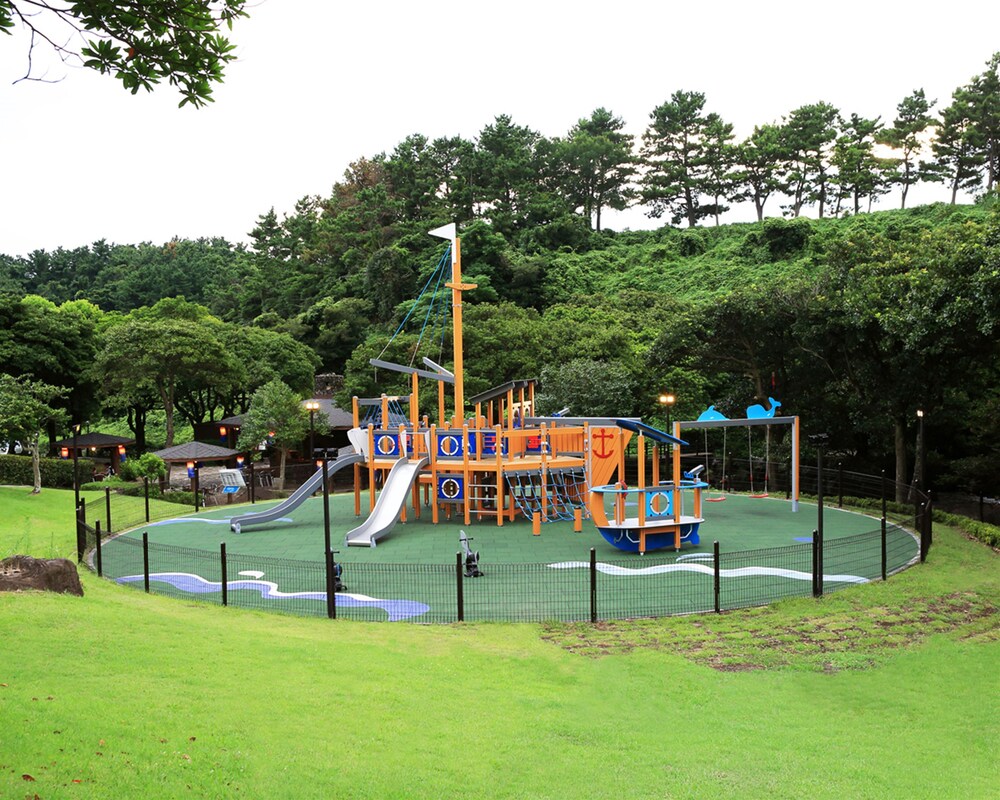 Childrens Play Area - Outdoor