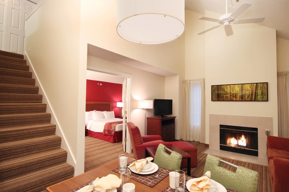 Loft, 2 Bedrooms, Fireplace, View - Guestroom