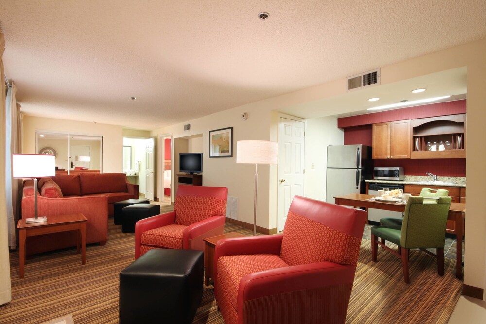 Suite, 1 Bedroom - Guestroom