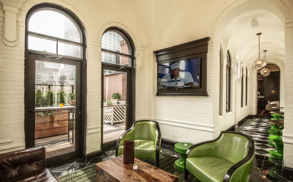 Hotel Lounge