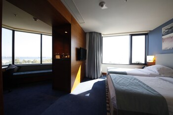 Guestroom View