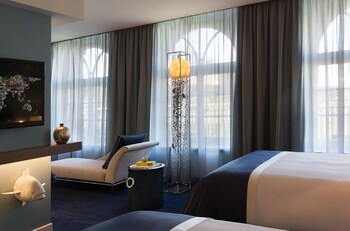 Guestroom