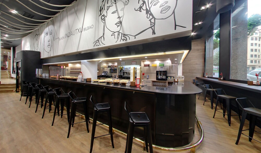 Coffee Shop