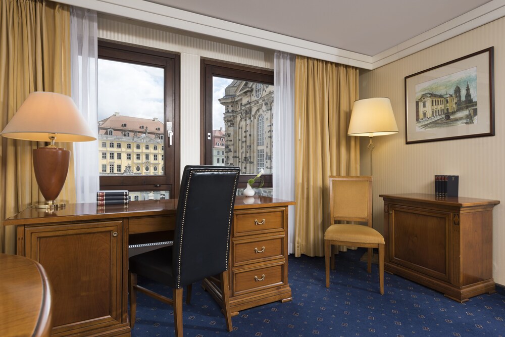 In-Room Business Center