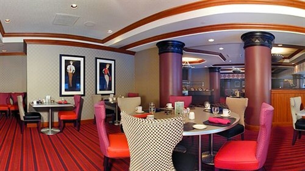 Hotel Lounge