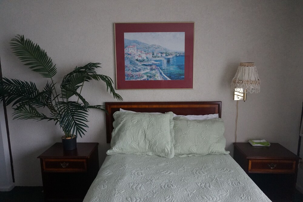 Guestroom View